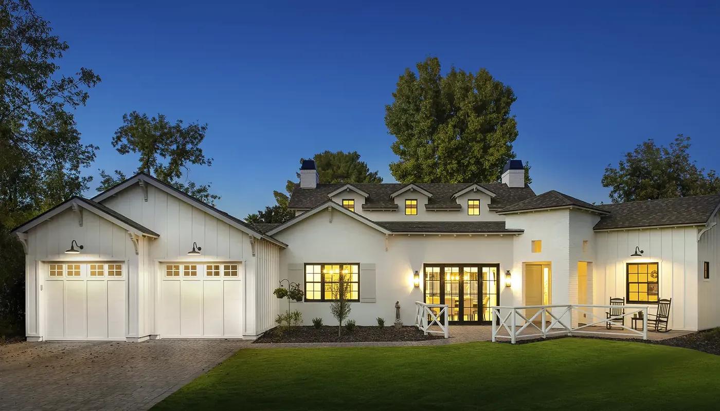 Clopay Grand Harbor collection garage door