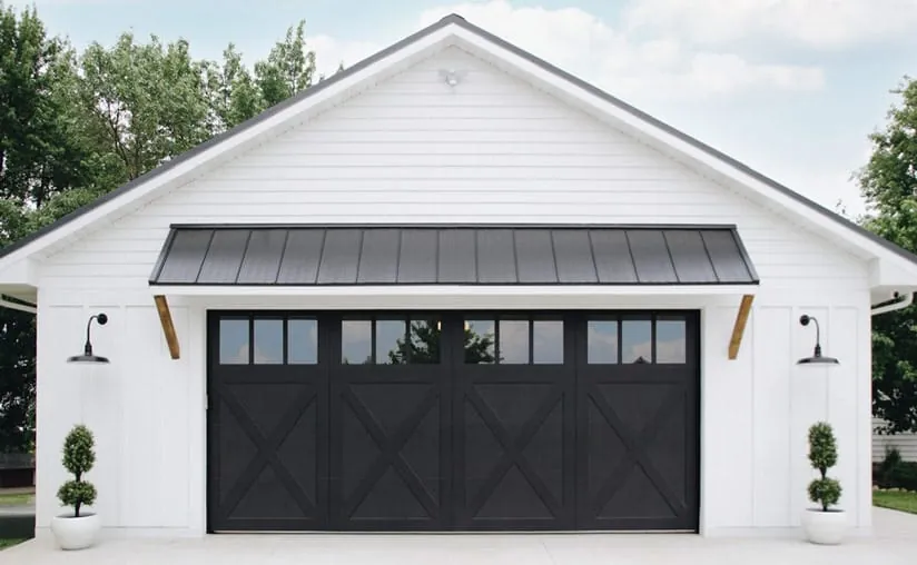 Haas Door carriage-style garage door