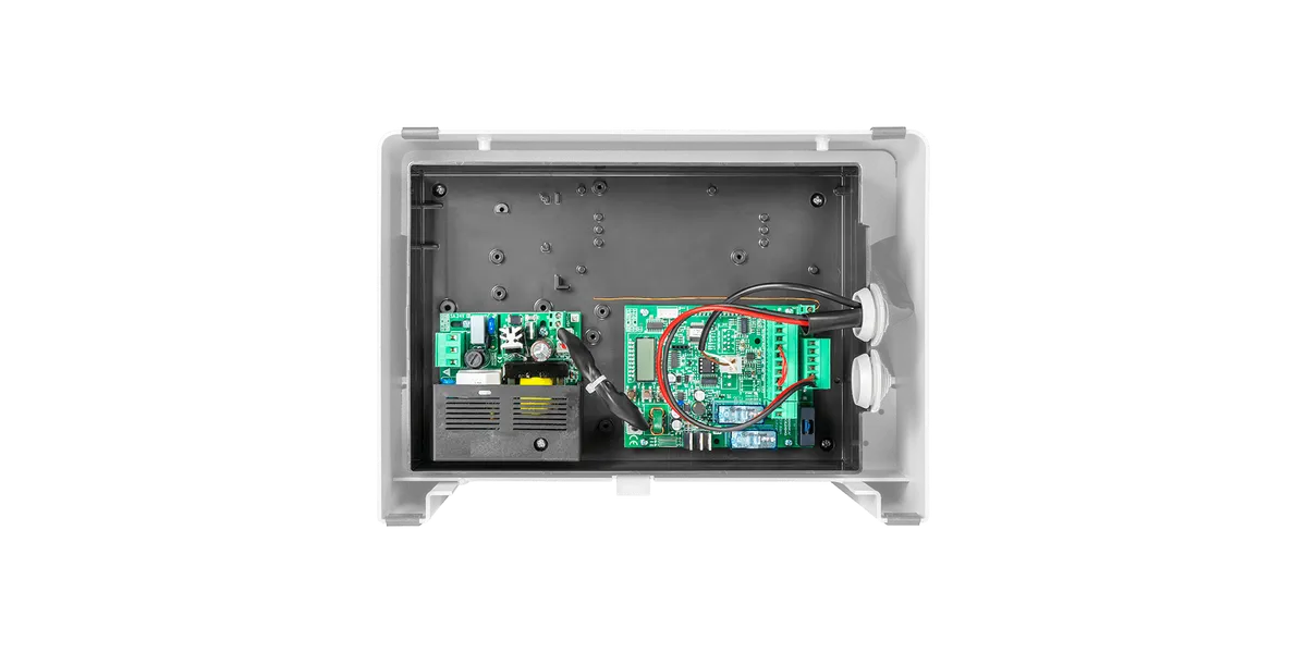 Beninca CP.EVA control board in its enclosure, the control unit for the EVA 5 barrier