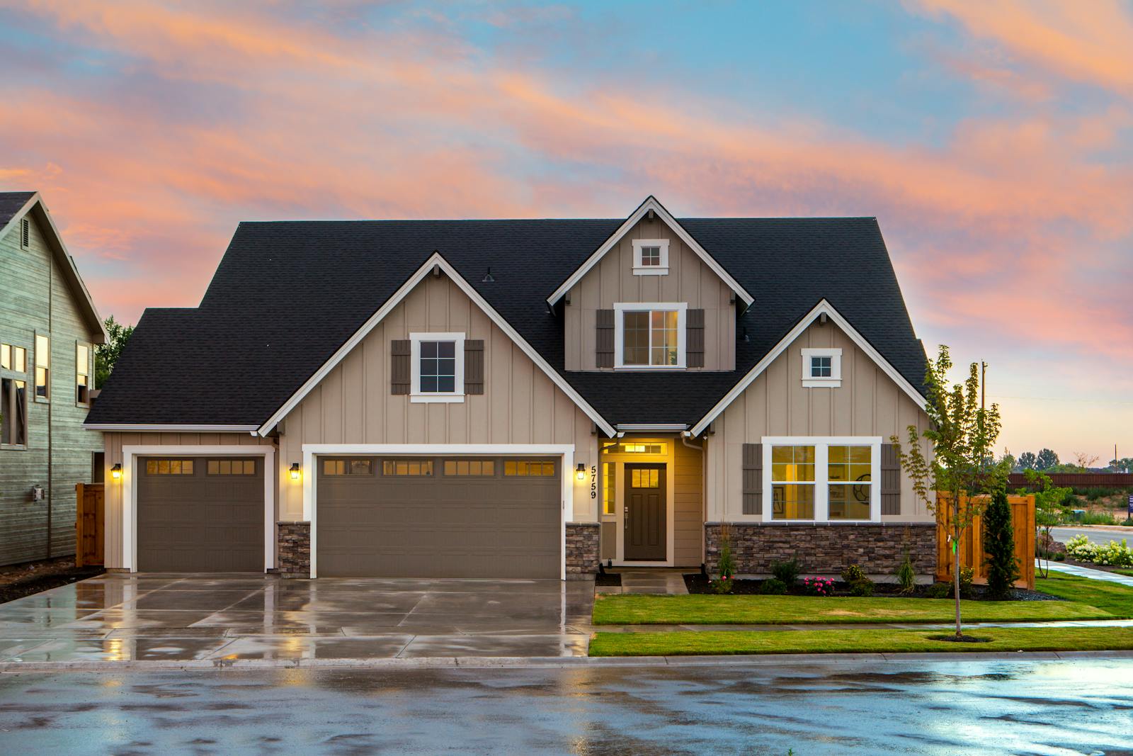 Garage door panel options from CMC Door Service